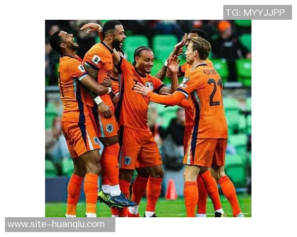 德佩在荷兰国家队创下54球35助的辉煌纪录双双领跑队史榜单